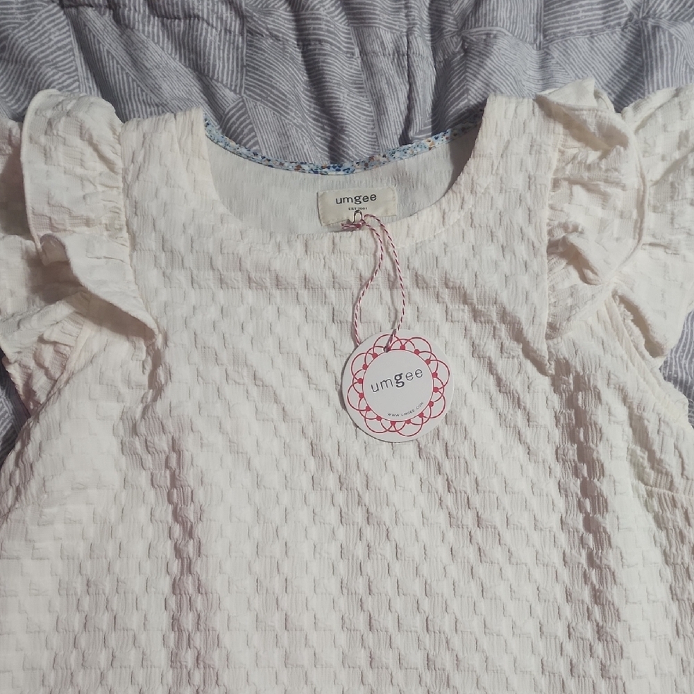 Umgee Cream Textured Ruffle Sleeve Blouse